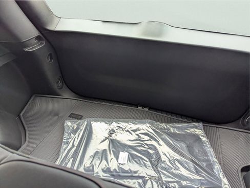New 2026 Chevrolet Equinox RS w/ LPO, Floor Liner Package image 10