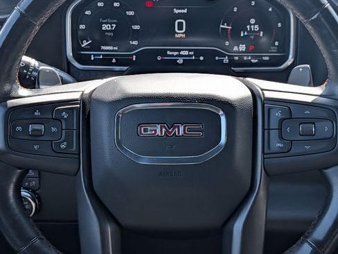 Used 2022 GMC Sierra 1500 AT4 w/ Technology Package AWD/4WD image 18