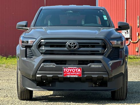 New 2025 Toyota Tacoma SR5 image 3