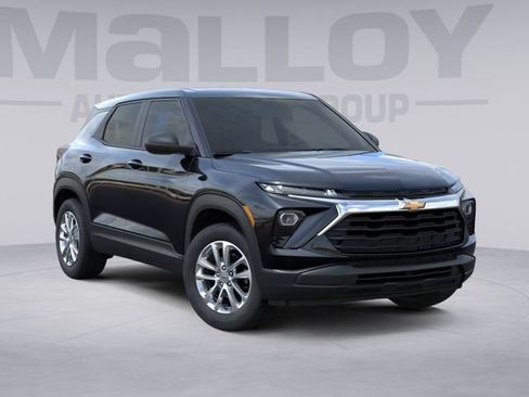 New 2026 Chevrolet TrailBlazer LS AWD/4WD image 2