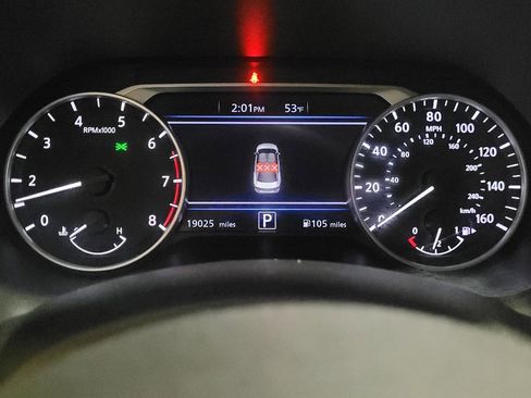 Used 2025 Nissan Sentra SV image 23