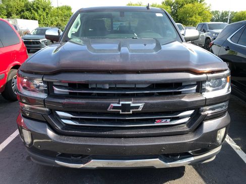 Used 2016 Chevrolet Silverado 1500 LTZ Z71 w/ LTZ Plus Package AWD/4WD image 2