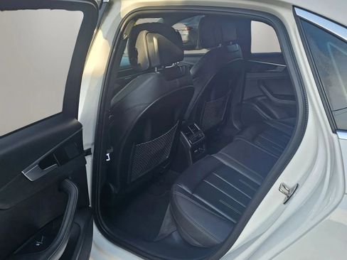 Used 2022 Audi A4 2.0T Premium Plus AWD/4WD image 10