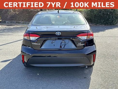 Used 2024 Toyota Corolla LE image 3