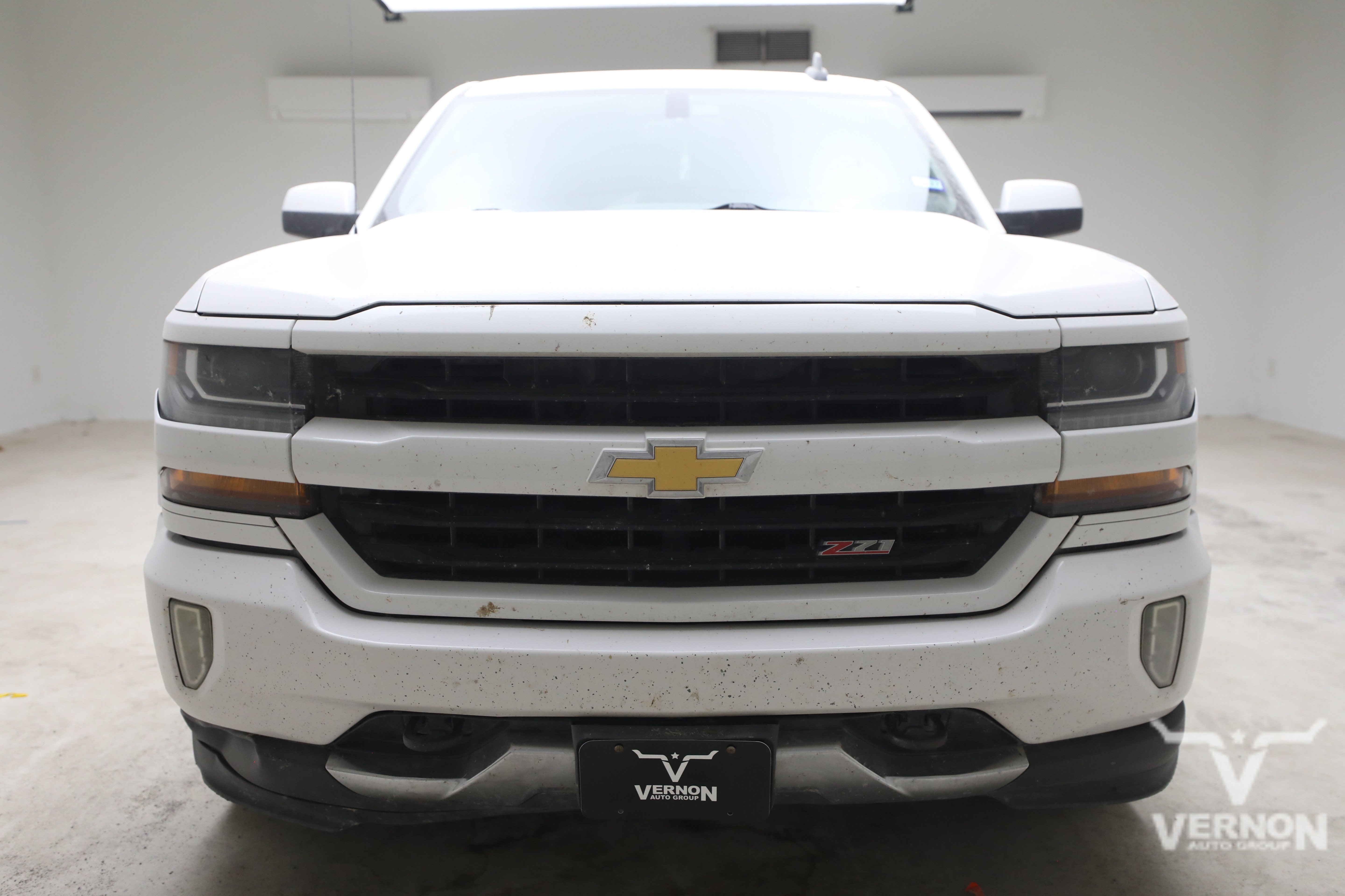 Used 2018 Chevrolet Silverado 1500 LT w/ Texas Edition AWD/4WD image 6