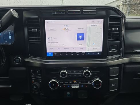 Used 2024 Ford F450 Lariat image 14