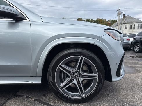 Certified 2025 Mercedes-Benz GLS 450 4MATIC image 11