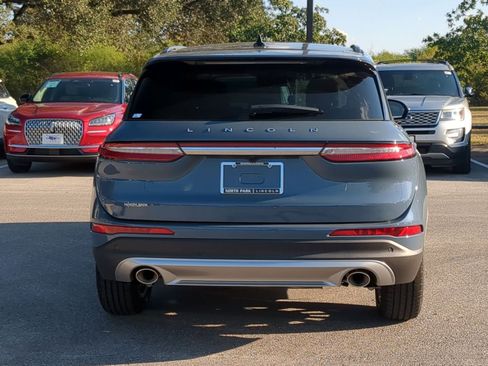 New 2026 Lincoln Corsair Reserve FWD image 4
