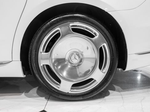 Used 2023 Mercedes-Benz Maybach S 680 4MATIC image 17