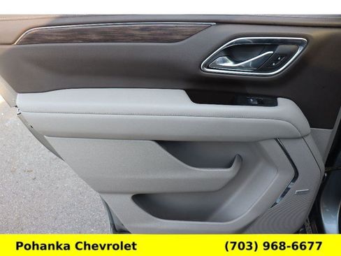 Used 2023 Chevrolet Tahoe Z71 w/ Z71 Off-Road Package AWD/4WD image 29