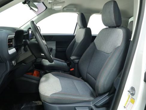 Used 2022 Ford Maverick XLT image 28