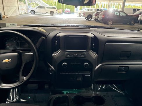 Used 2022 Chevrolet Silverado 1500 Custom image 15