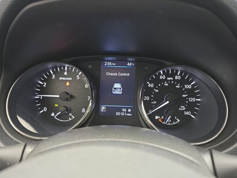 Used 2021 Nissan Rogue Sport SV image 22