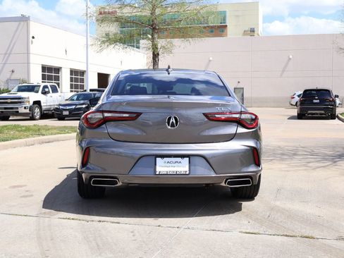 Certified 2025 Acura TLX w/ Technology Package image 5