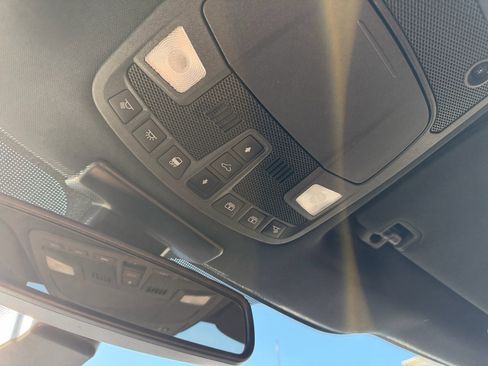 Used 2015 Ford F150 Platinum w/ Equipment Group 701A Luxury image 15