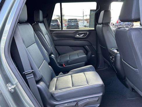 Used 2023 Chevrolet Tahoe Z71 w/ Z71 Off-Road Package image 11