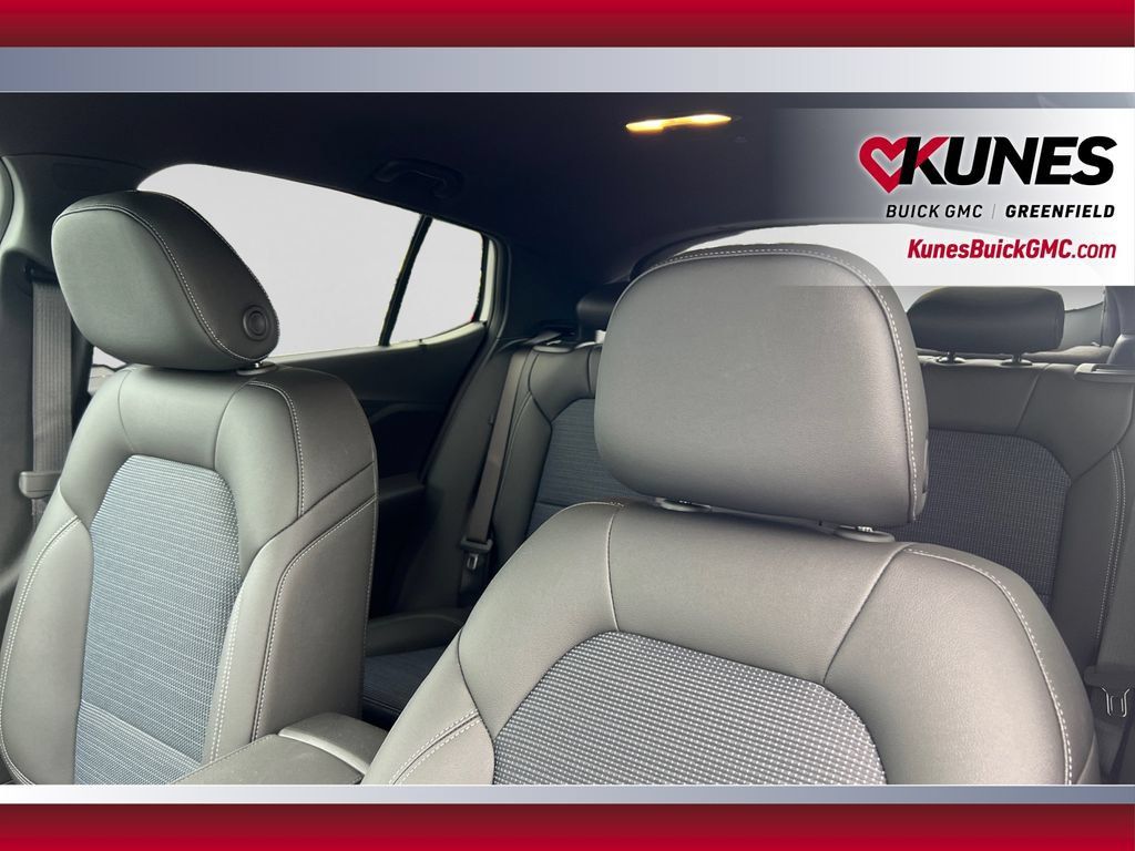 New 2026 Buick Envista Sport Touring w/ Convenience I Package FWD image 20