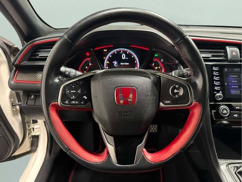 Used 2019 Honda Civic Type R image 12