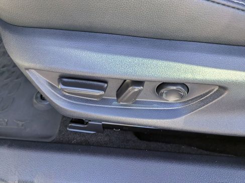 Certified 2025 Toyota Camry SE w/ Convenience Package image 19