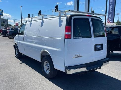 New 2025 Chevrolet Express 2500 w/ Driver Convenience Package RWD image 15