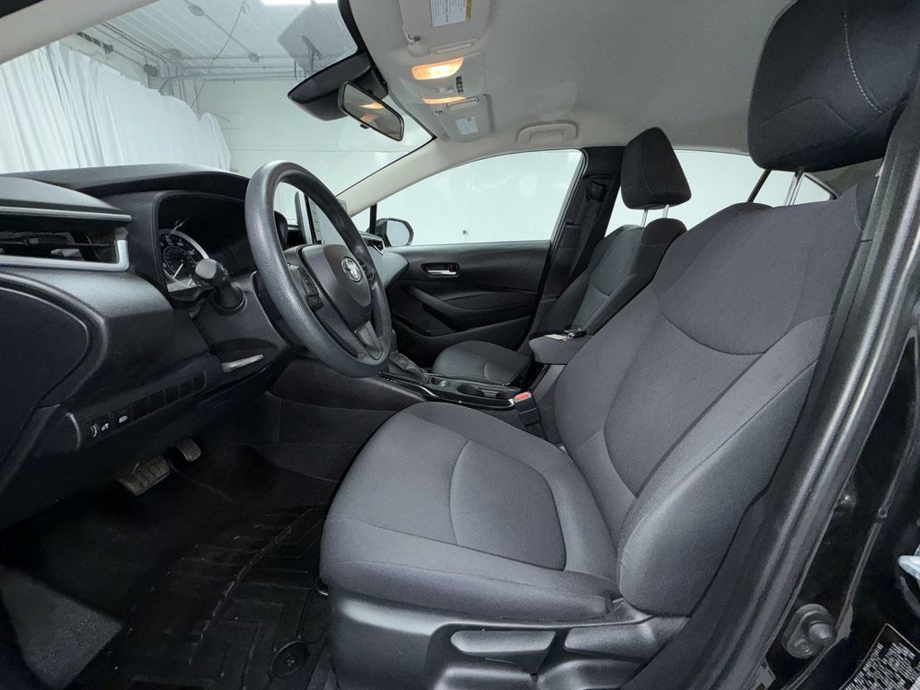 Certified 2021 Toyota Corolla LE w/ Carpet Mat Package (TMS) FWD image 13
