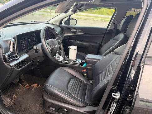 Used 2023 Kia Sportage SX FWD image 17