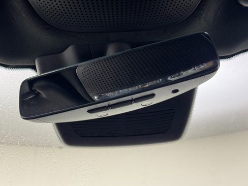 Used 2022 Mercedes-Benz GLC 300 4MATIC w/ AMG Line image 31