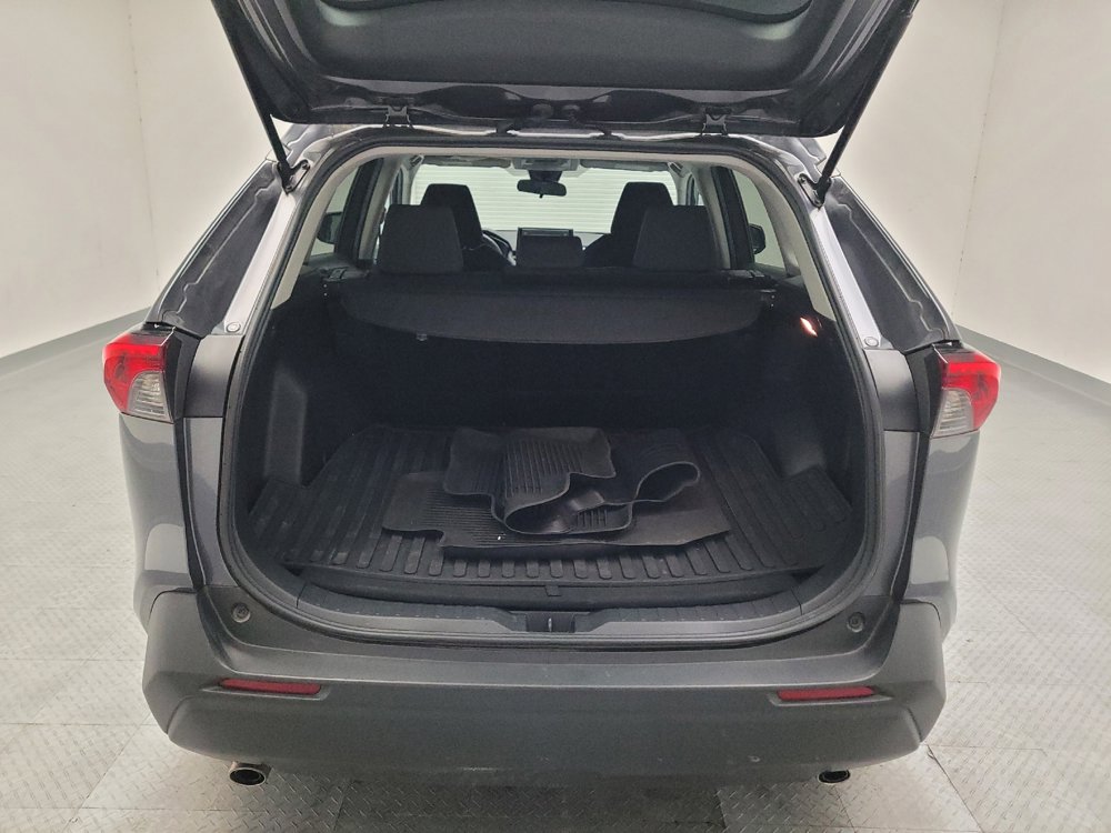 Used 2021 Toyota RAV4 LE AWD/4WD image 29