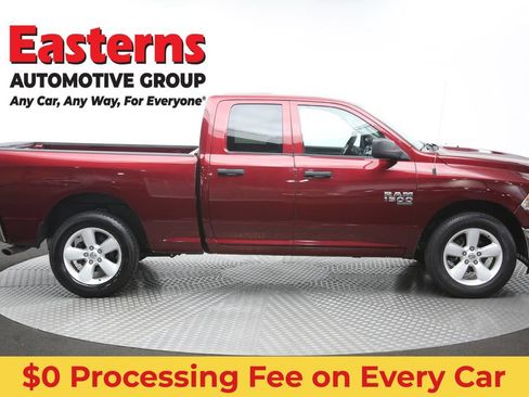 Used 2024 RAM 1500 Classic SLT AWD/4WD image 41