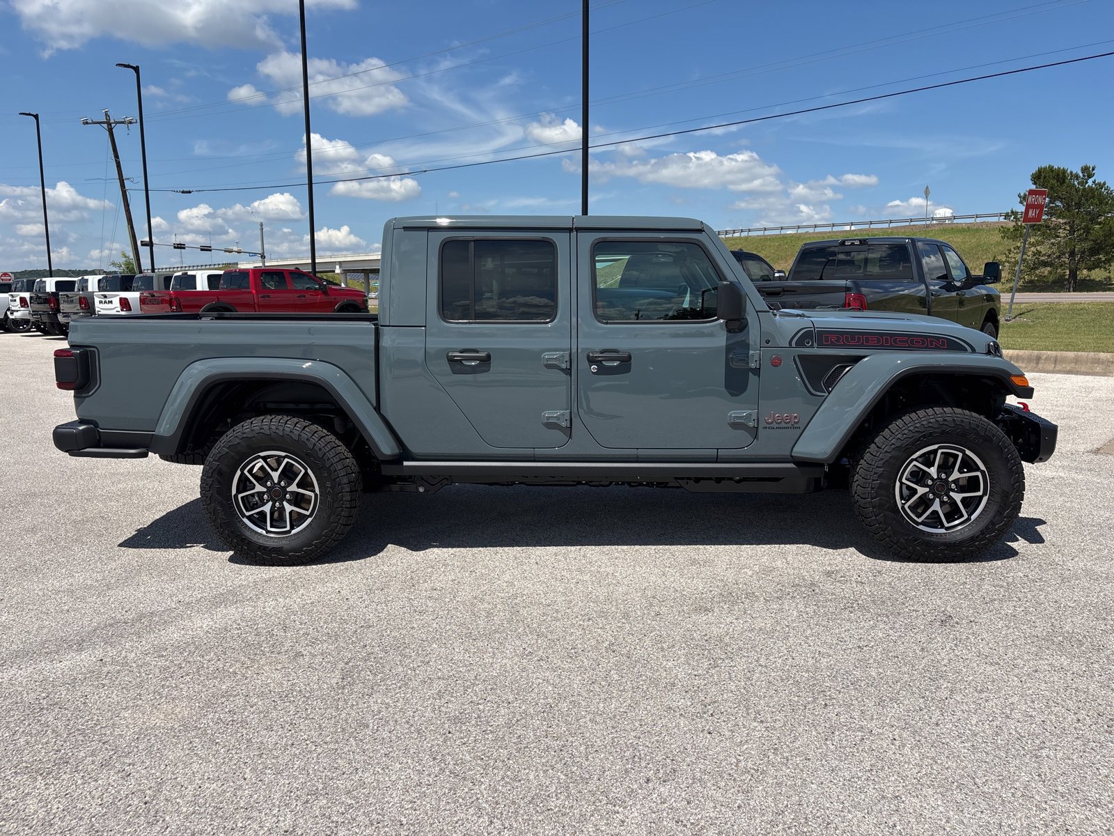 New 2026 Jeep Gladiator Rubicon AWD/4WD image 7