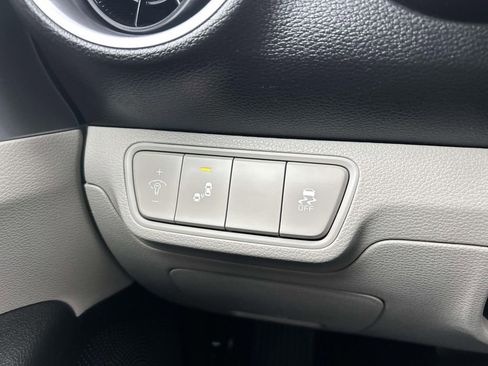 Certified 2023 Kia Forte LXS w/ LXS Technology Package image 25