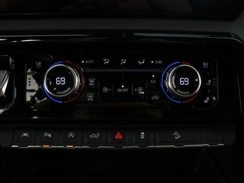 New 2026 GMC Sierra 1500 AT4 image 8