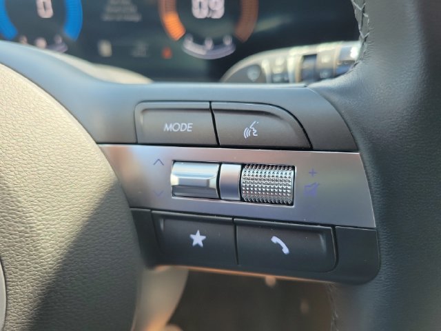 Used 2024 Hyundai Kona SEL FWD image 22