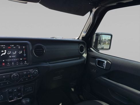 Used 2021 Jeep Gladiator Overland AWD/4WD image 21