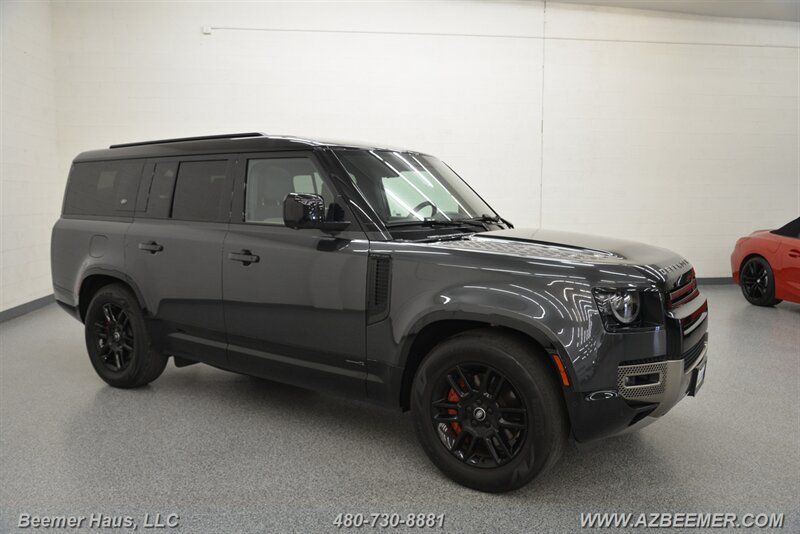 Used 2023 Land Rover Defender 130 X AWD/4WD image 8
