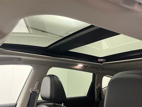 Certified 2021 Nissan Murano SL w/ SL Moonroof Package image 16
