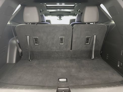 Used 2023 Chevrolet Traverse RS AWD/4WD image 24