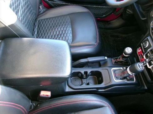 Certified 2021 Jeep Wrangler Unlimited Rubicon image 15