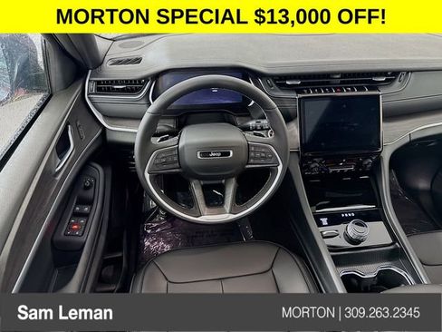 New 2025 Jeep Grand Cherokee L Limited w/ Black Appearance Package image 23