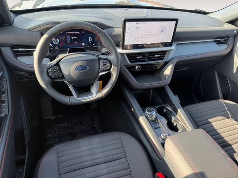 New 2026 Ford Explorer ST-Line w/ ST-Line Street Pack image 15