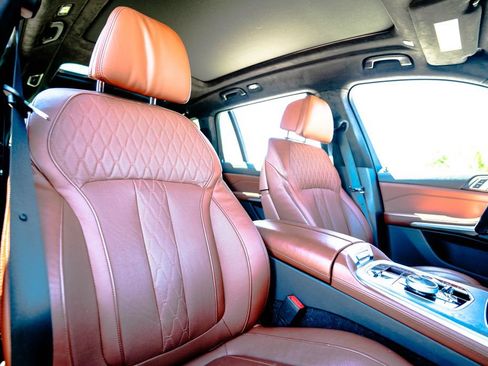 Certified 2024 BMW X7 M60i w/ Executive Package AWD/4WD image 19