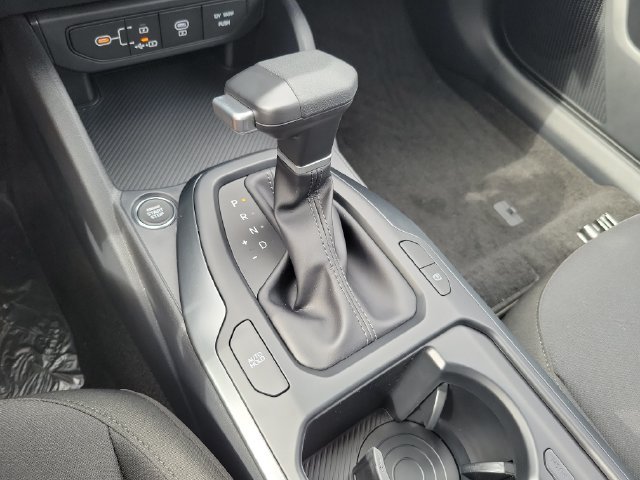 New 2026 Kia K4 FWD image 22