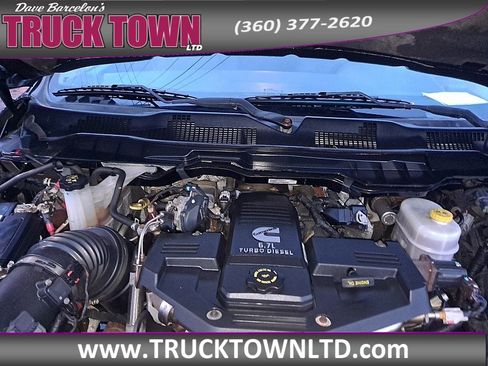 Used 2016 RAM 3500 Tradesman w/ Chrome Appearance Group image 12