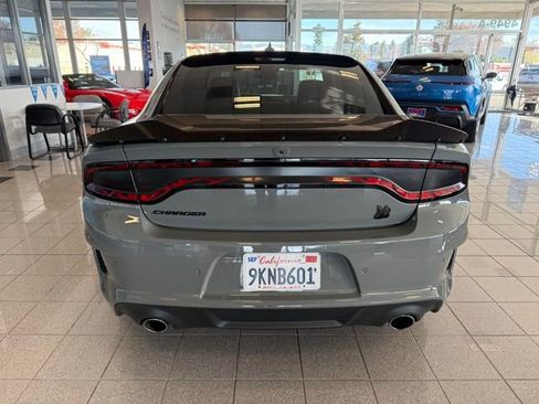 Used 2023 Dodge Charger Scat Pack image 4