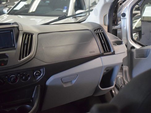 Used 2017 Ford Transit 350 XLT image 55