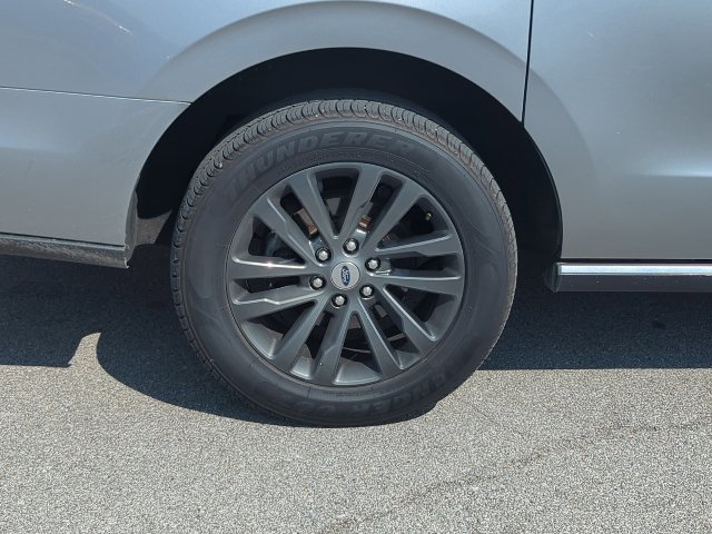 Used 2021 Ford Expedition Max Limited RWD image 11