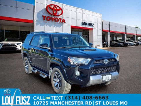 Used 2019 Toyota 4Runner TRD Off-Road Premium AWD/4WD image 1