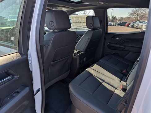 New 2026 GMC Canyon Elevation w/ Convenience Package image 28