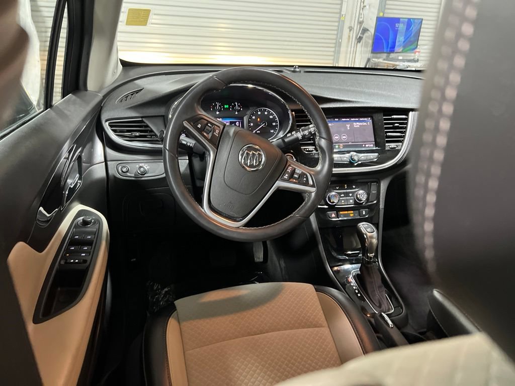 Used 2022 Buick Encore Preferred w/ Safety Package AWD/4WD image 17