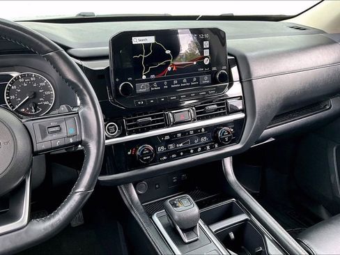 Certified 2023 Nissan Pathfinder SL image 5